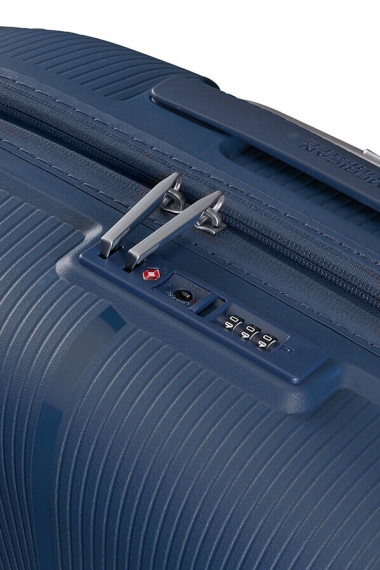 American Tourister Starvibe 67cm - Mellomstor Utvidbar Navy