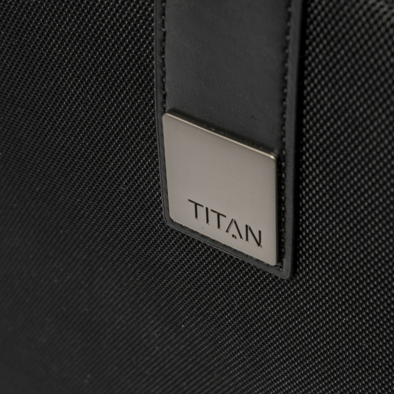 Titan CEO 55cm - Kabinväska Svart