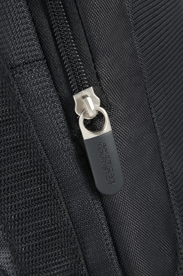 American Tourister Road Quest Axelremsväska - Svart