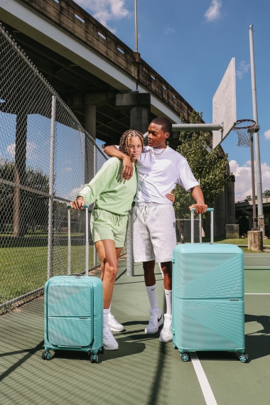 American Tourister Airconic 77cm - Stor Dusty Turquoise