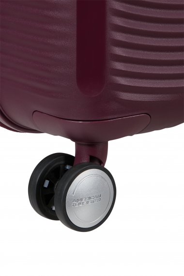 American Tourister Soundbox 67cm - Mellomstor Utvidbar Wild Cherry