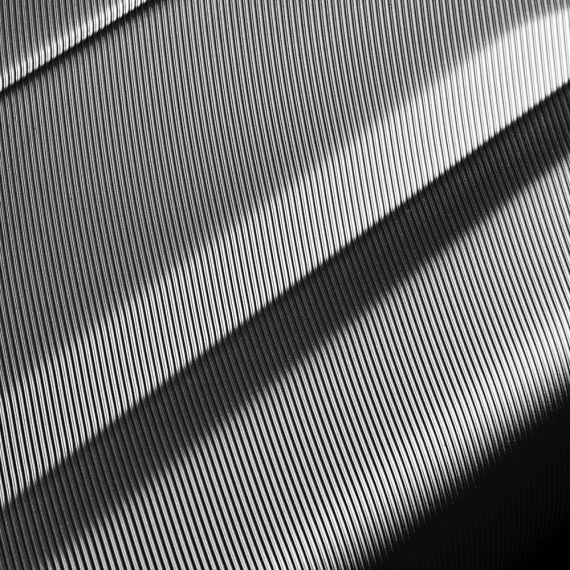 Delsey Comete+ Slim 77cm - Stor Svart