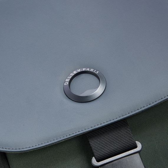 Delsey Securflap 15'6 - Ryggsäck Army Grön