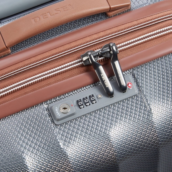 Delsey Carrousel 77cm - Stor Utvidbar Platinum