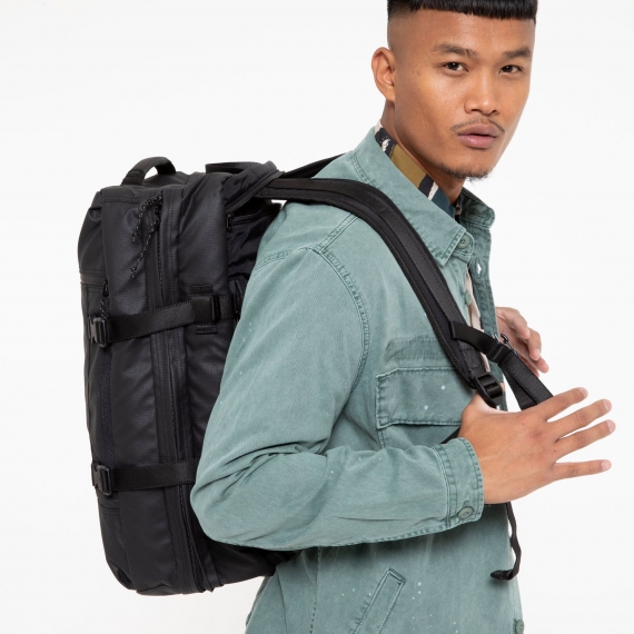 Eastpak Tranzpack - Ryggsäck/Duffelväska Surfaced Black_4