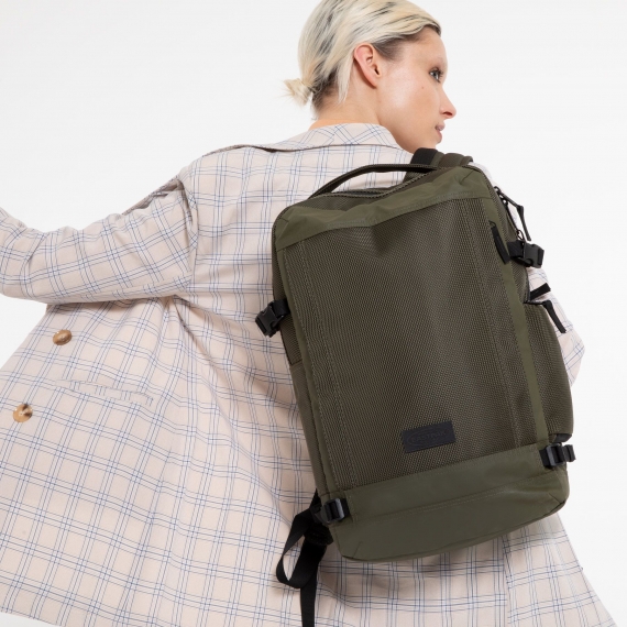 Eastpak Tecum CNNCT - Ryggsekk Medium Khaki