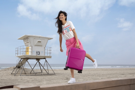 American Tourister Airconic 55 cm - Kabinkoffert Deep Orchid