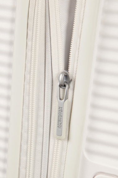 American Tourister Soundbox 67cm - Mellomstor Hvit