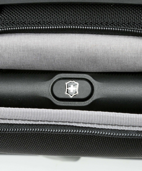 Victorinox Werks Traveler 6.0 - Dresspose med Hjul Svart